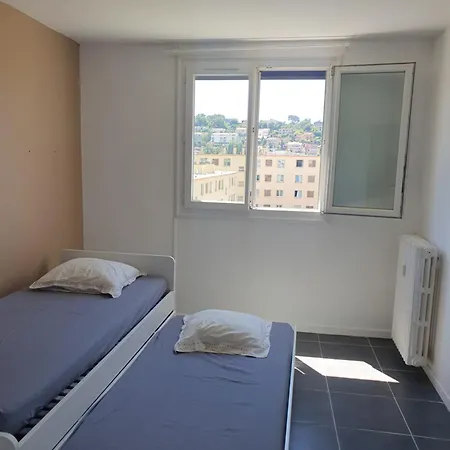 Apartament F3 Proche Gare Et